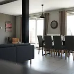 アパート Loft En Duplex Avec Terrasse 3 Proche Pairi Daiza モンス