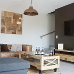 アパート Loft En Duplex Avec Terrasse 3 Proche Pairi Daiza