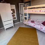 Loft En Duplex Avec Terrasse 3 Proche Pairi Daiza アパート モンス