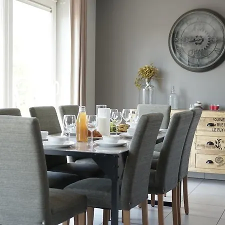Loft En Duplex Avec Terrasse 3 Proche Pairi Daiza Apartamento