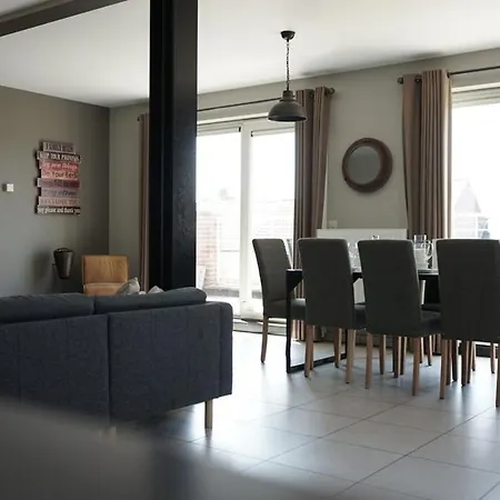 Loft En Duplex Avec Terrasse 3 Proche Pairi Daiza アパート *